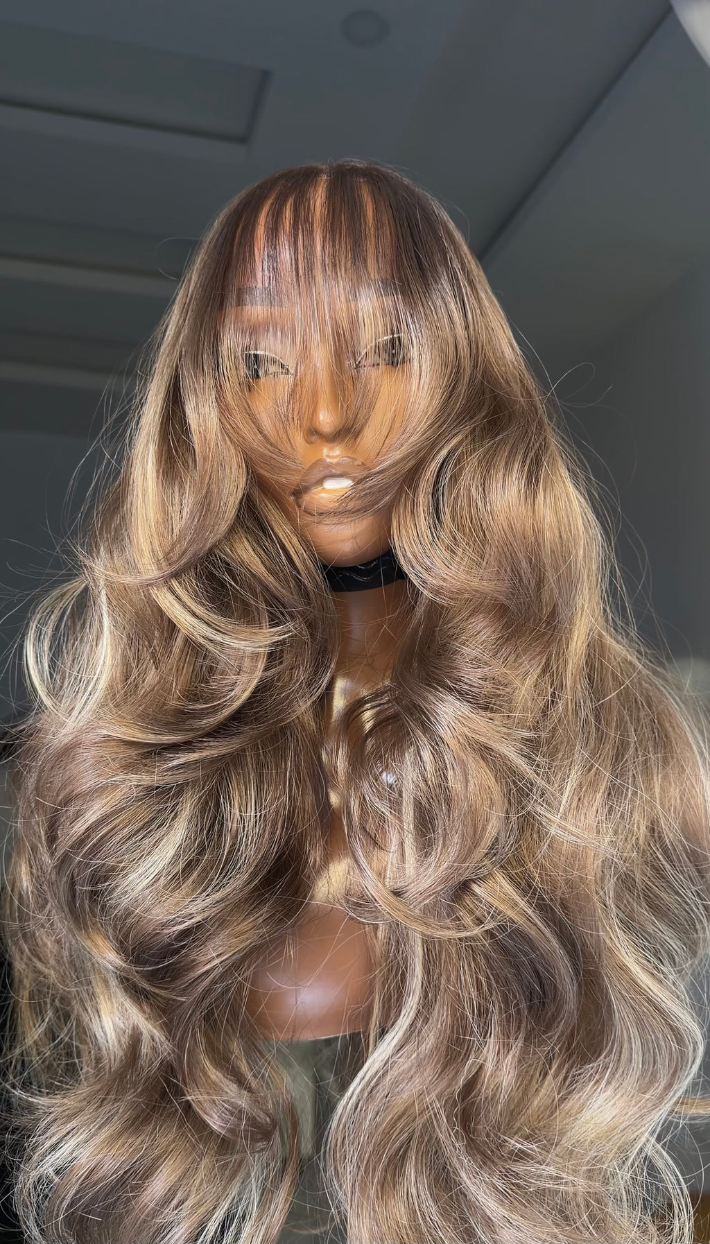 Wig Mimi Fringe with illusion HD lace