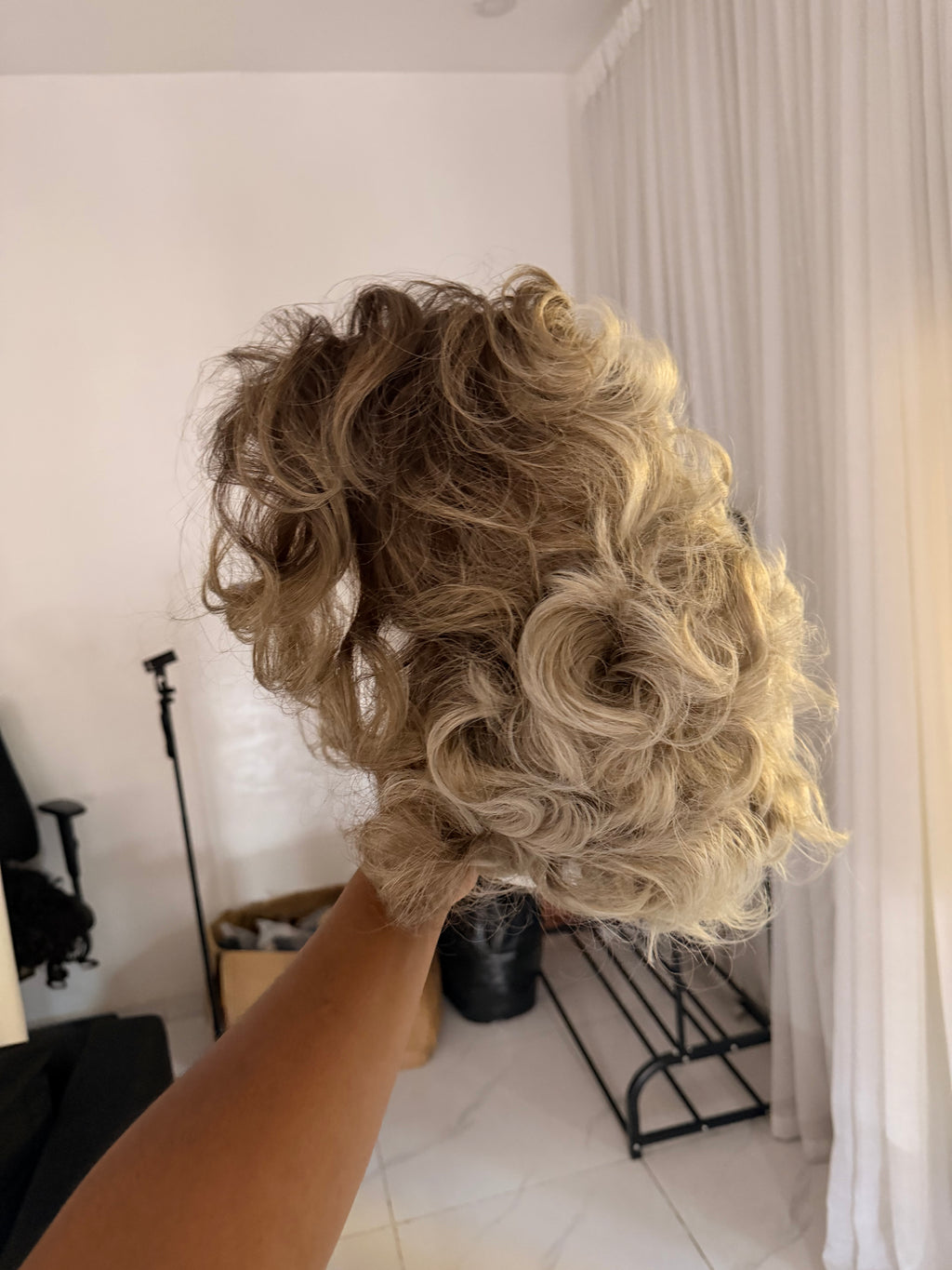Extra Full Old School Frontal wig - Light Blonde