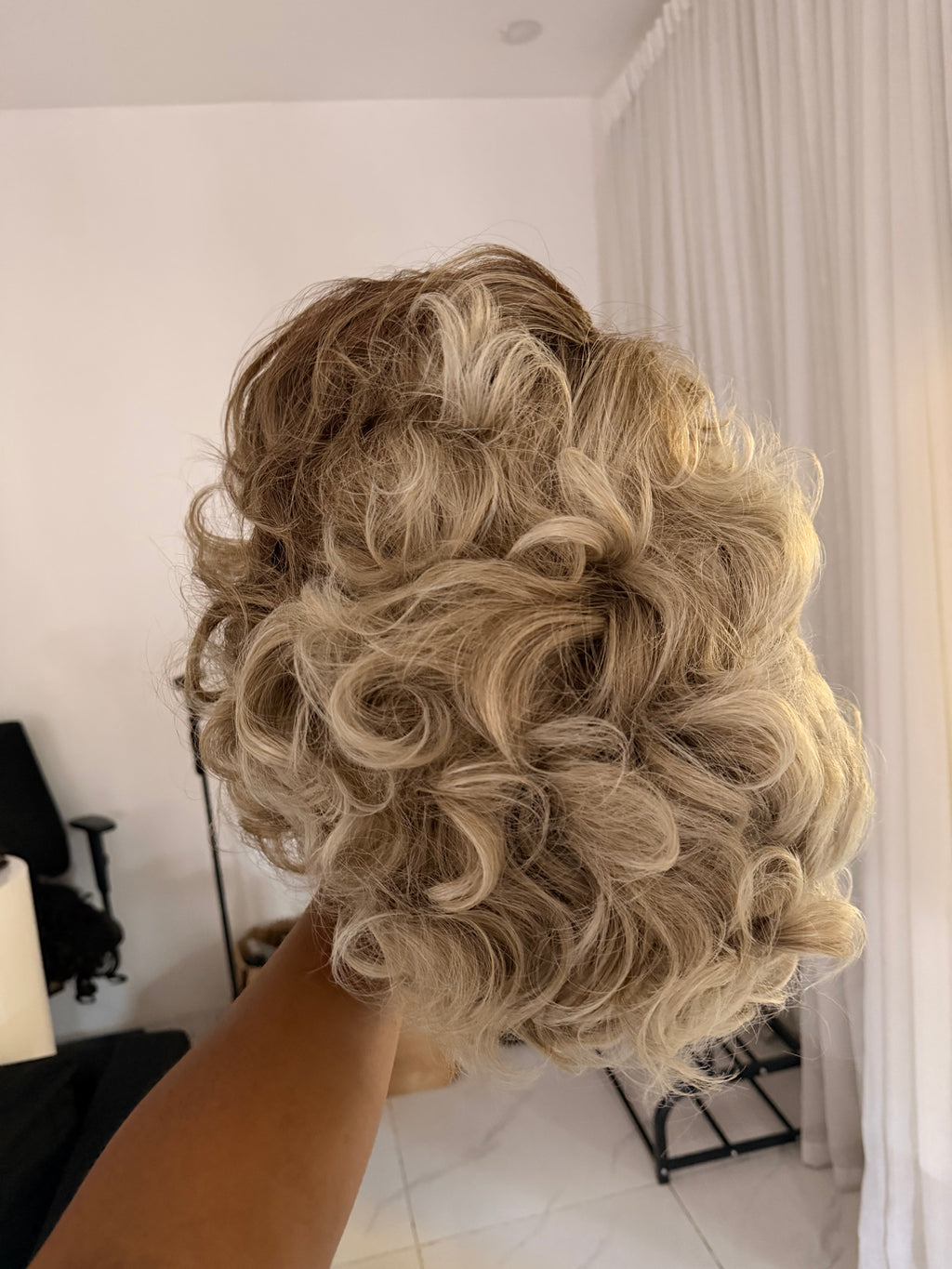 Extra Full Old School Frontal wig - Light Blonde