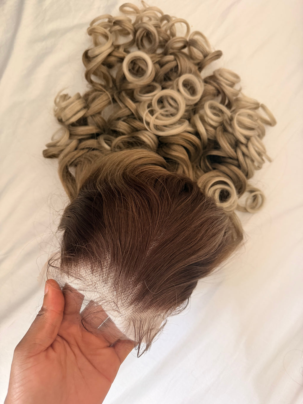 Wig Blondie with HD illusion lace